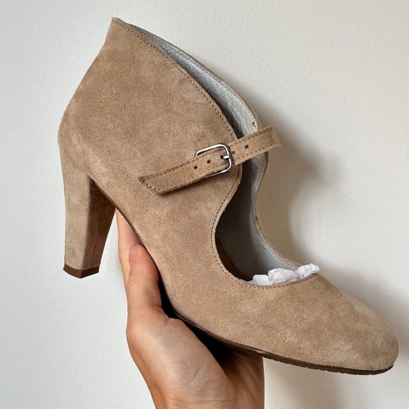 New Eric Michaels Tan Suede Cali Ankle Strap Pump Sz 36 US 6 - Picture 2 of 9